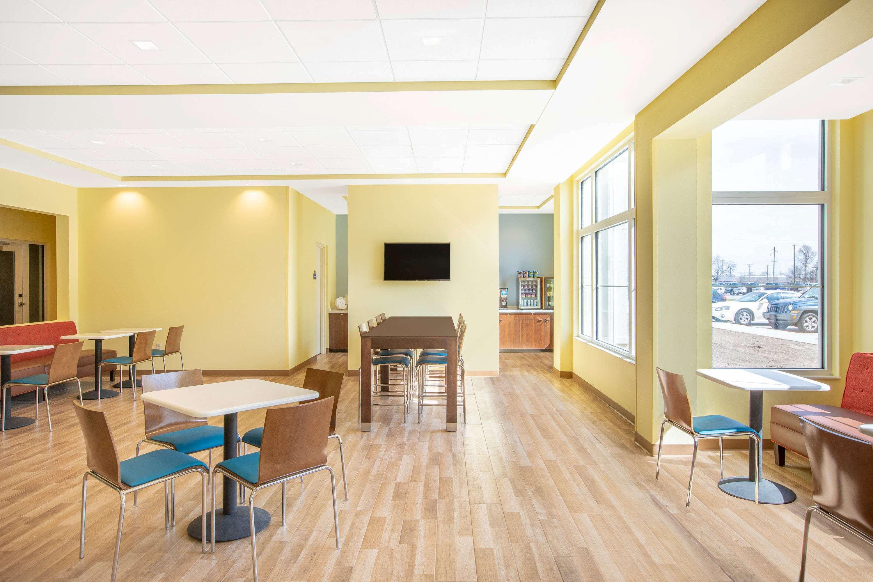 Days Inn & Suites By Wyndham Kearney Ne Zewnętrze zdjęcie