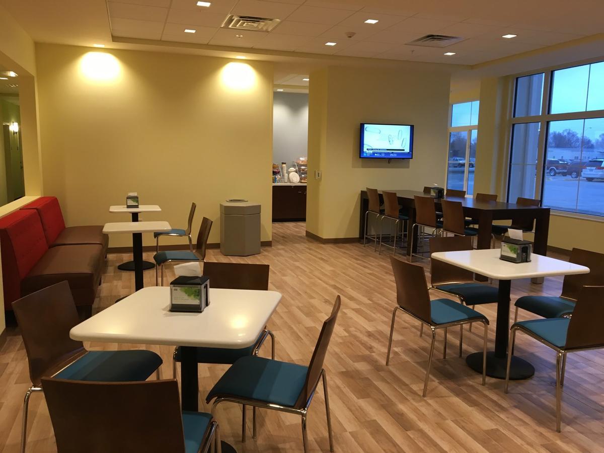 Days Inn & Suites By Wyndham Kearney Ne Zewnętrze zdjęcie