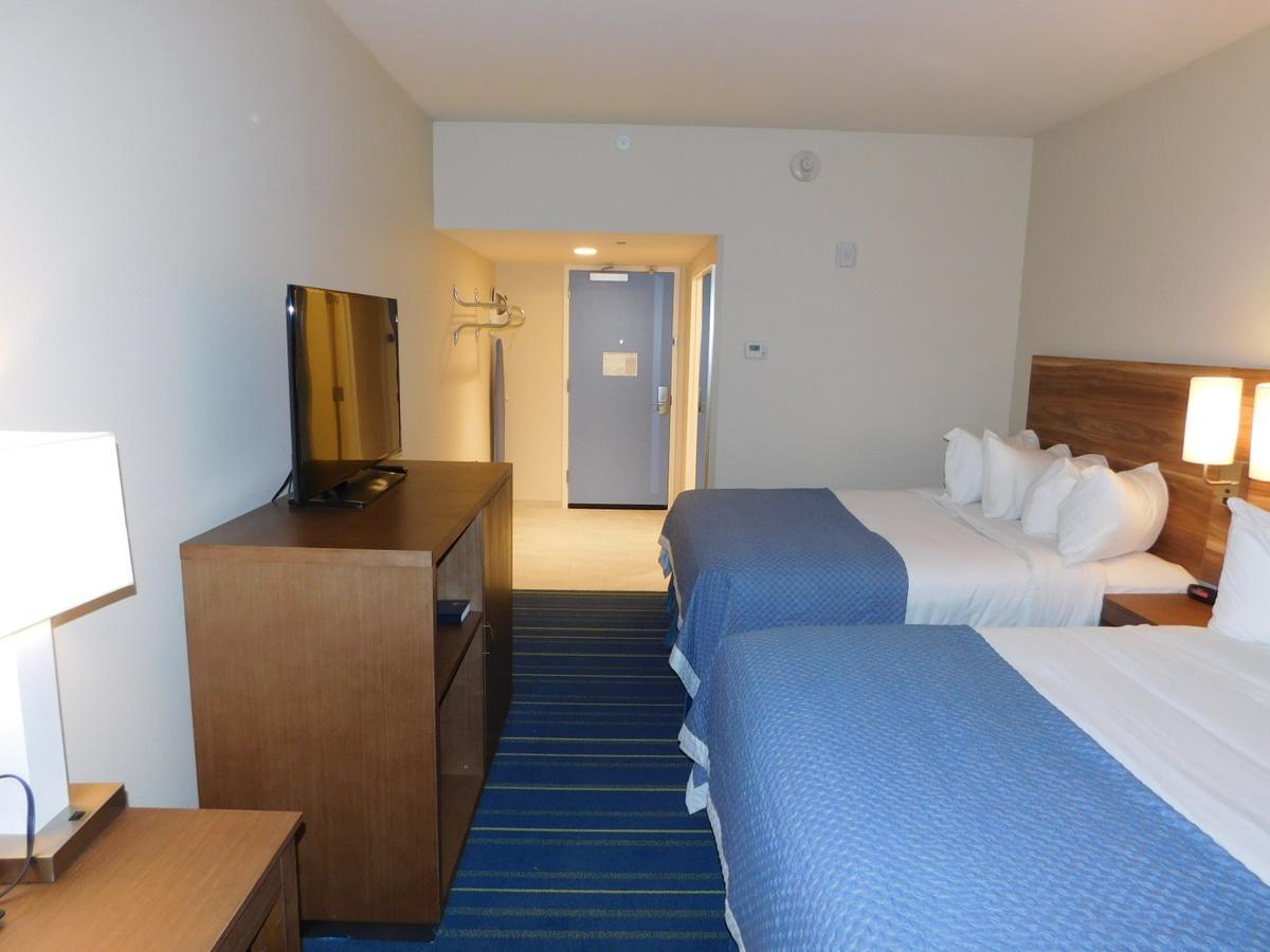 Days Inn & Suites By Wyndham Kearney Ne Zewnętrze zdjęcie